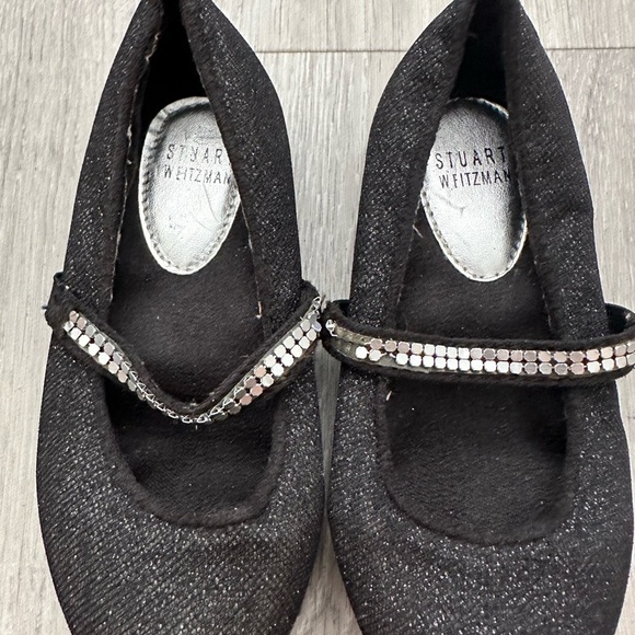 Stuart Weitzman Black Kids Shoes with Silver Accents 8 Toddler - Picture 4 of 4
